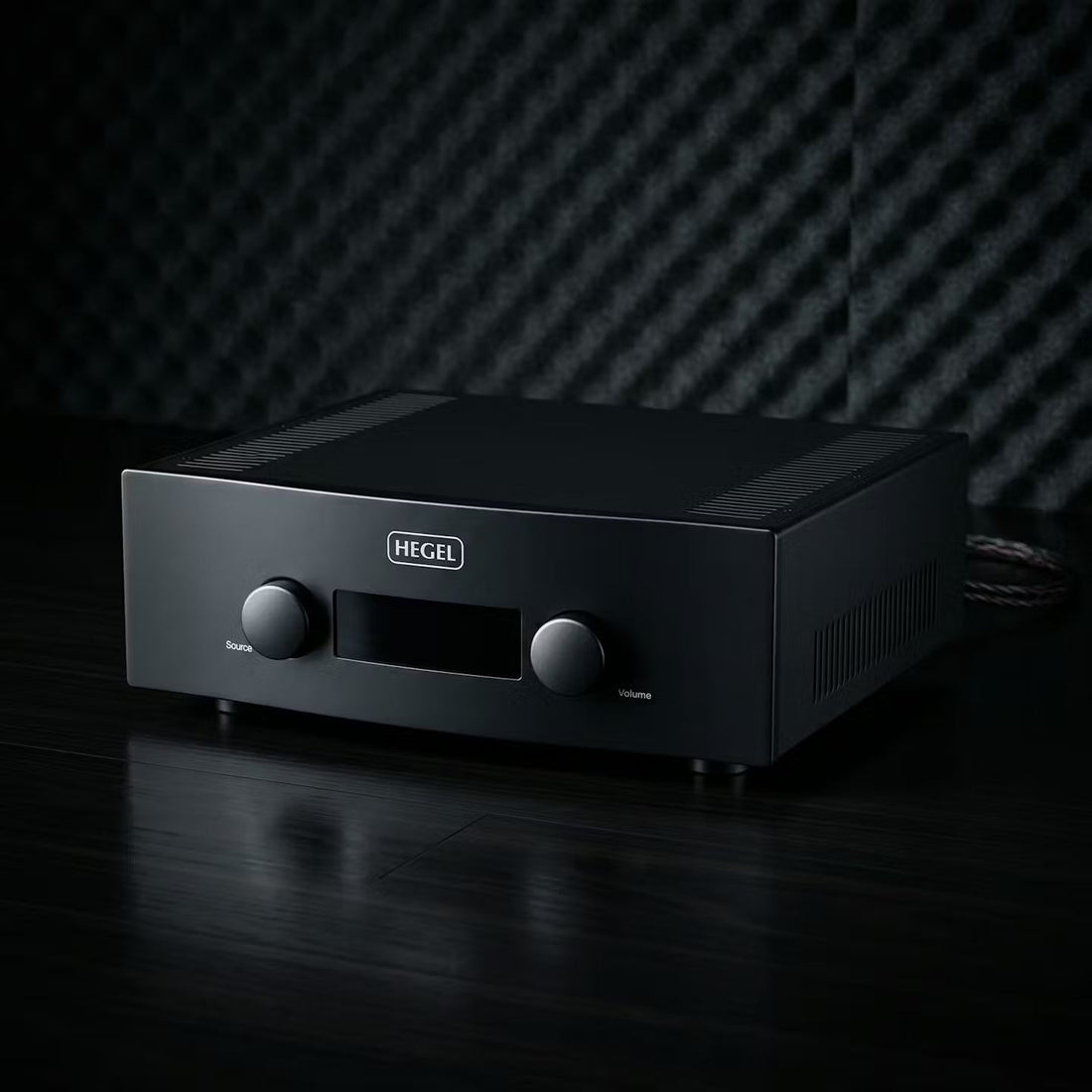 Hegel H590